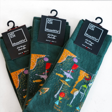 Load image into Gallery viewer, Socks Paul Klee Fish Magic