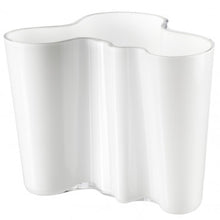 Load image into Gallery viewer, Alvar Aalto vase 120 mm white
