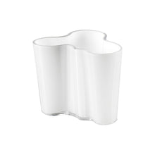Load image into Gallery viewer, Alvar Aalto vase 95 mm white
