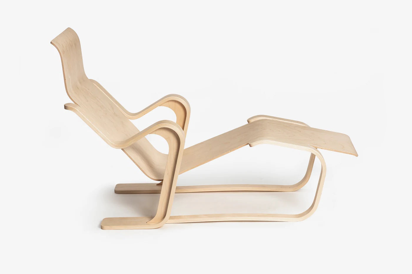 Isokon Long Chair – Isokon Gallery
